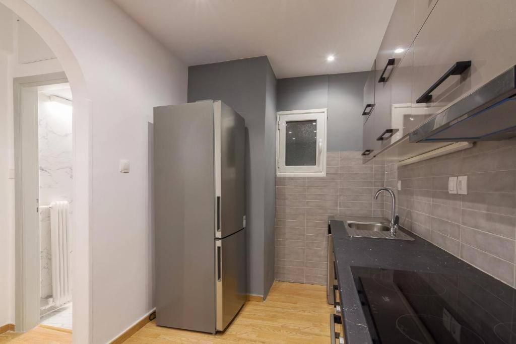 Fully Renovated 1 Bedroom Condo Atény Exteriér fotografie